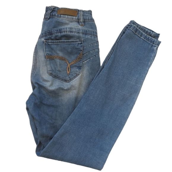 YMI WannaBettaButt Skinny Jeans Women's Size 3 Cotton Denim Blue - Picture 1 of 10